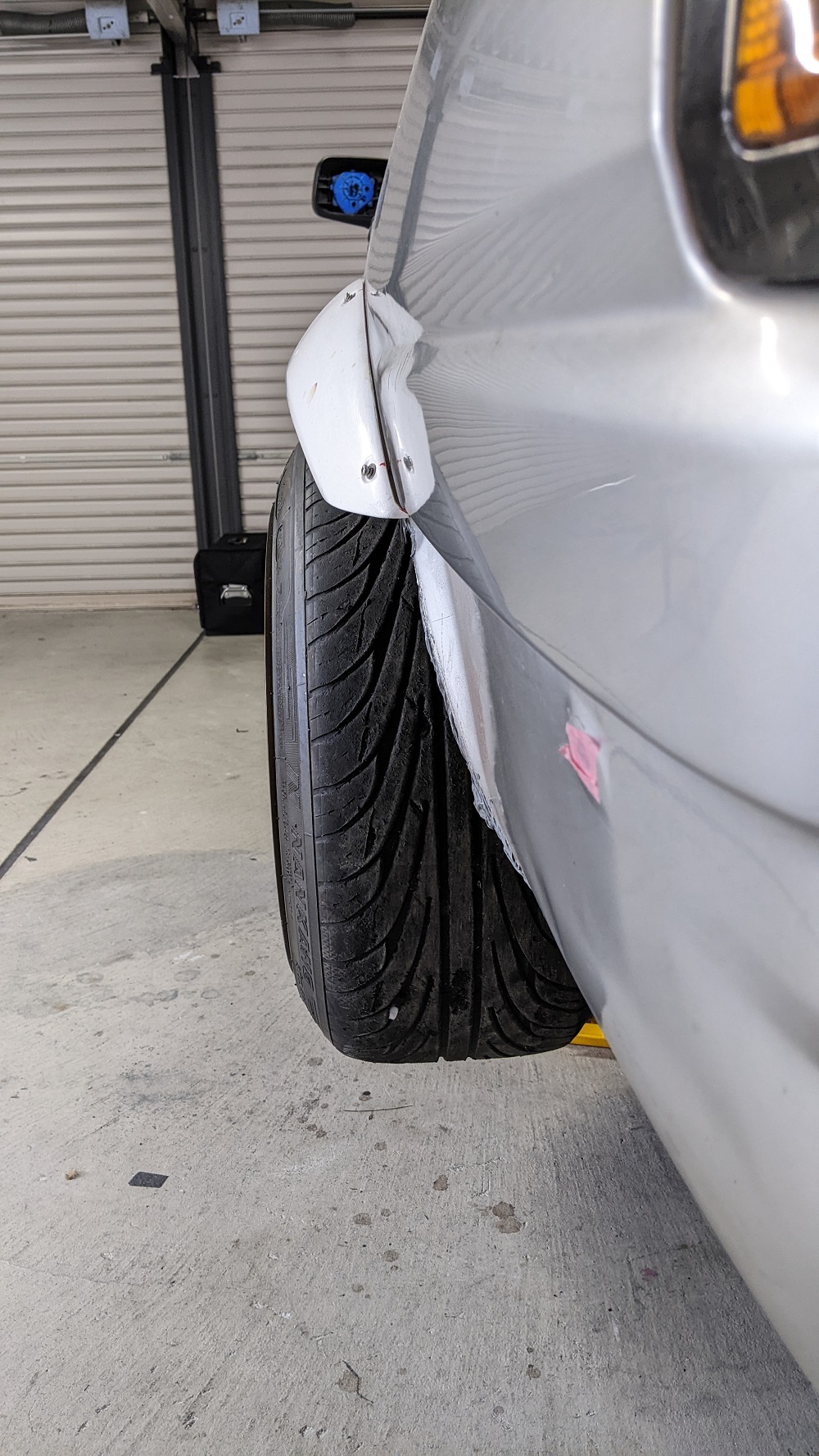 AE86リヤオーバーフェンダー取り付け | トータルリペア スギタ 